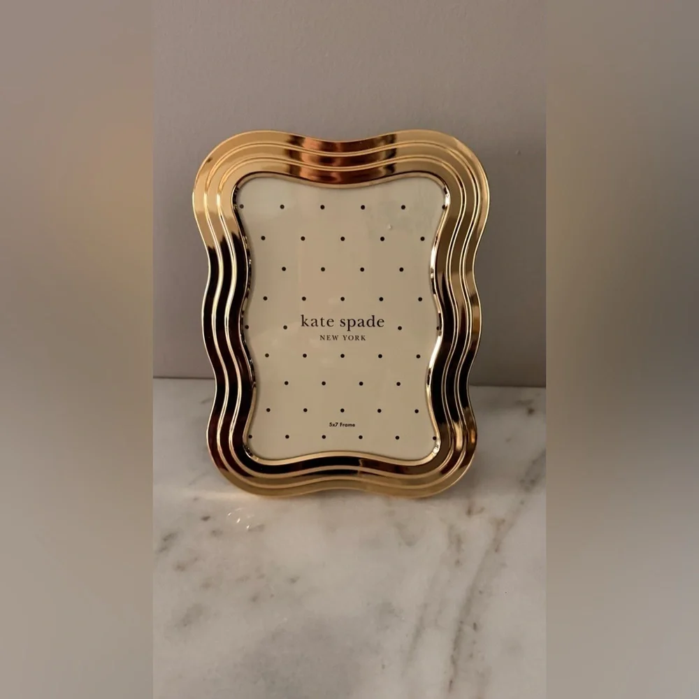 kate spade Wavy Gold Picture Frame 5”x7” photo